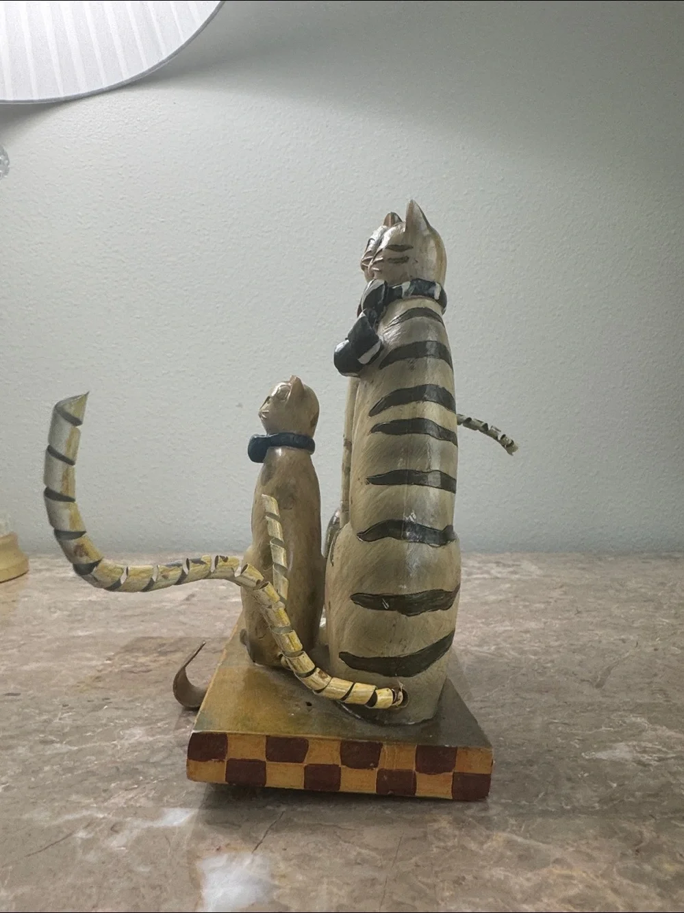 Vintage Whimsical cat trio stocking holder